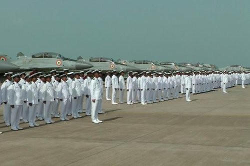 Máy bay chiến đấu MiG-29K/KUB của Hải quân Ấn Độ chính thức đi vào hoạt động ngày 11/5/2013